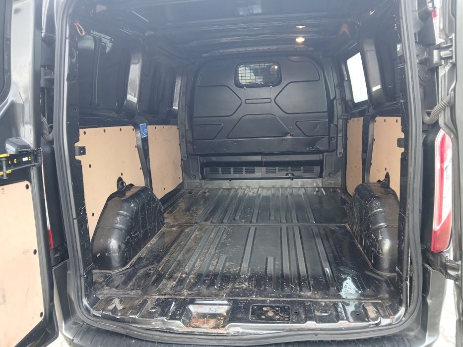 Ford Transit CUSTOM Blaszak FCC