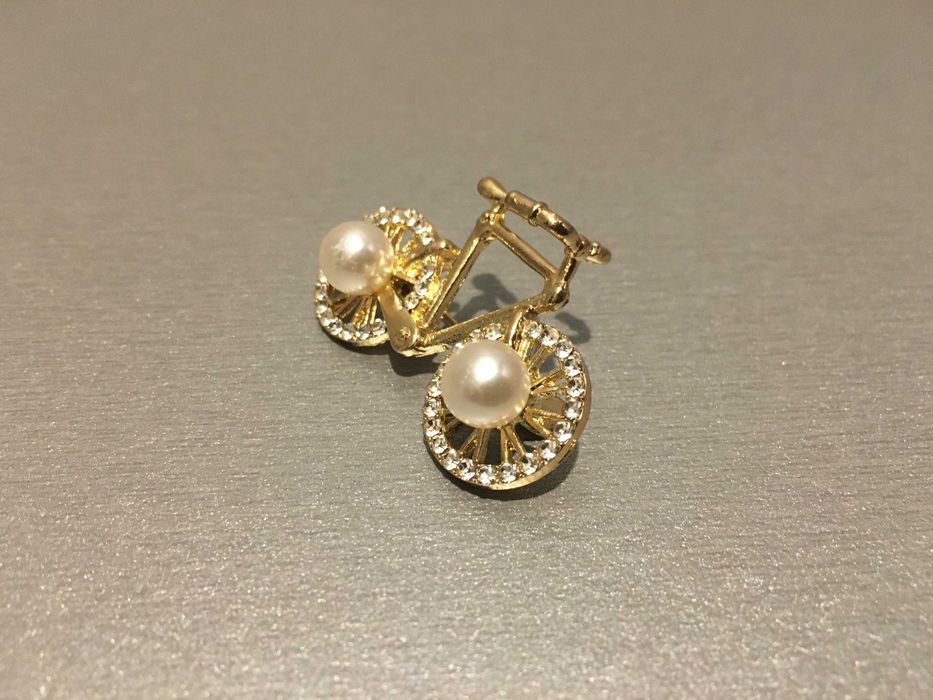 Брошка брошка нова велосипед