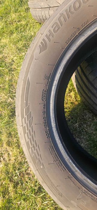 Opony Hankook 4szt, letnie.  Prawie nowe 235x55x18