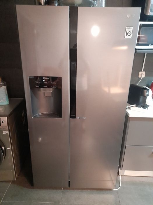 Frigorífico Americano LG como novo