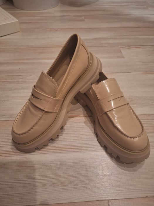 Лофери жіночі фірми Alexander McQueen