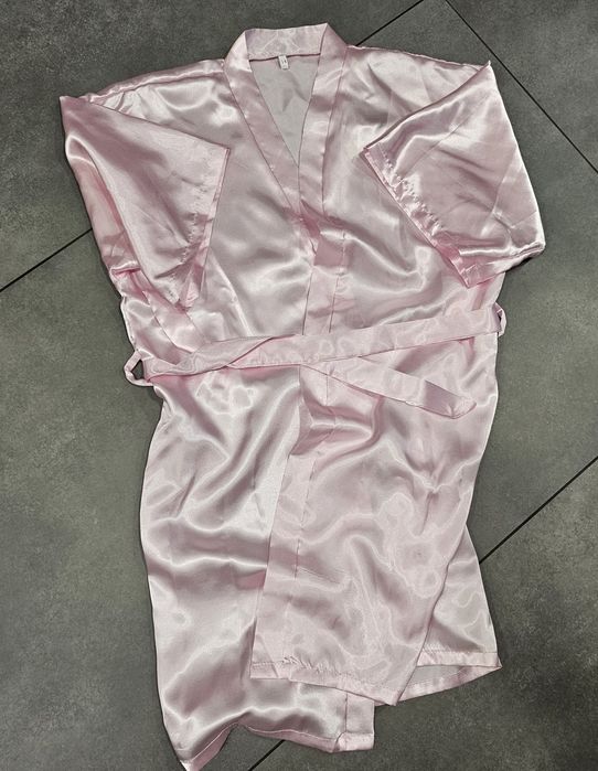 Zestaw spa dla dziewczynki, szlafrok, opaska, przybory, torba