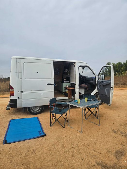 Campervan Mercedes 208D Sprinter