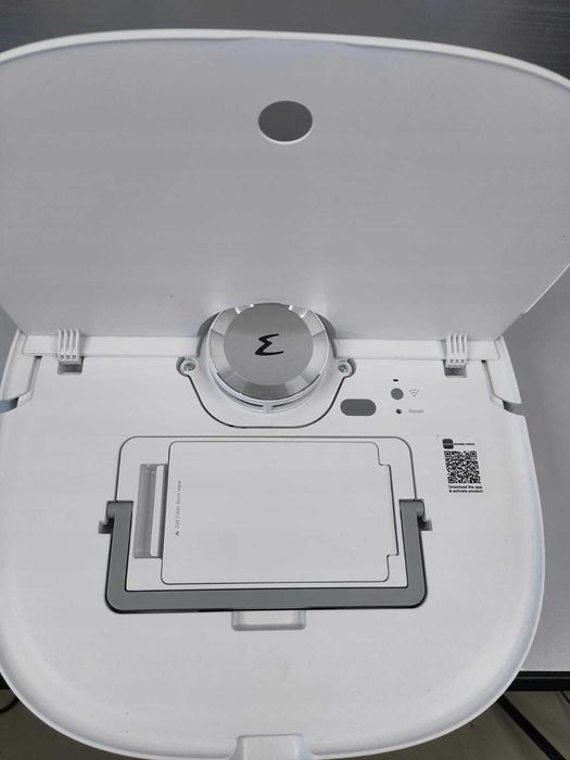 B191 Robot sprzątający mopujący Eureka J12 Ultra