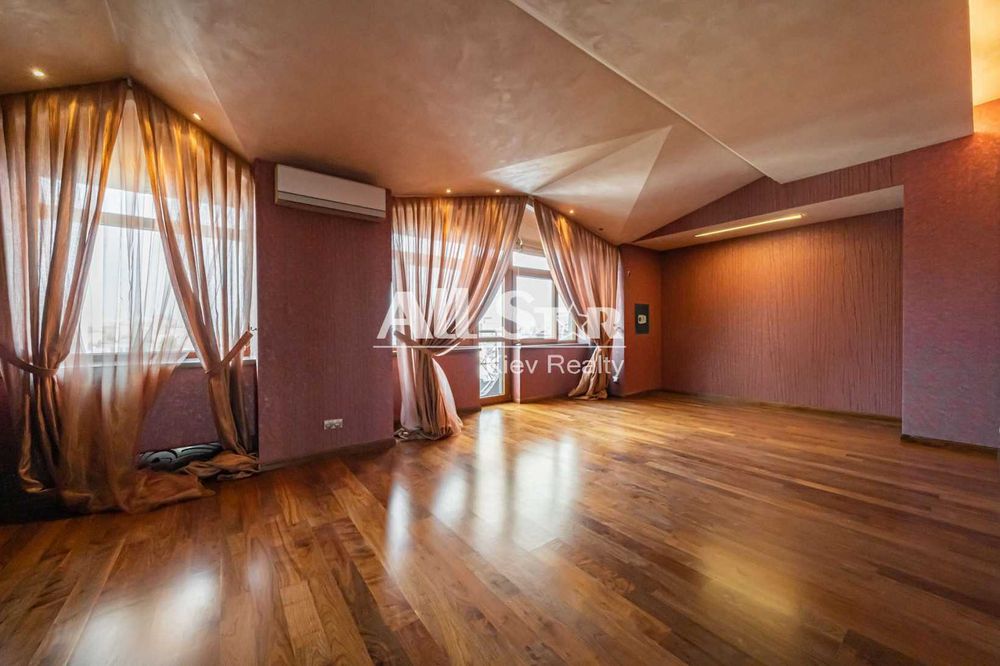 Продаж 5+к квартири у Києві, Шевченківський р-н, Шевченка Тараса бульвар, 11 Без комісії