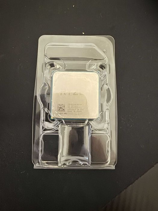 AMD Ryzen 5 2600X AM4 – stan idealny, krótko używany