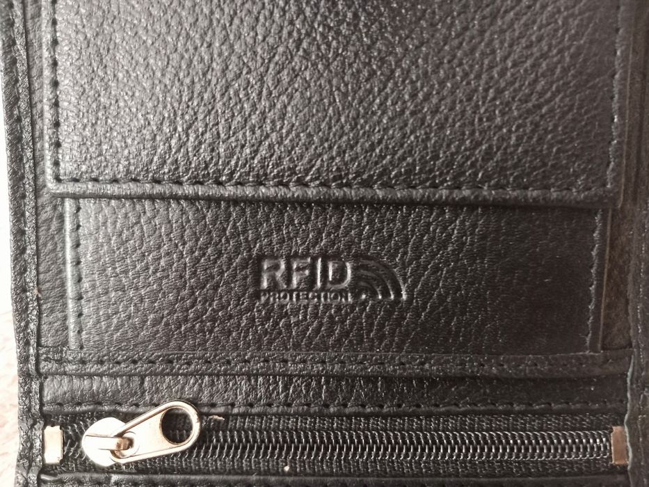 Portfel męski Cavaldi ze skóry naturalnej z ochroną kart RFID NOWY