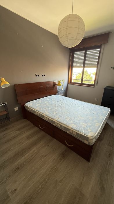 Cama de casal 160x190 com colchão