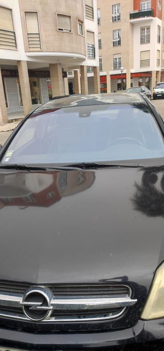 Opel Vectra sedan 2.2 dti automático