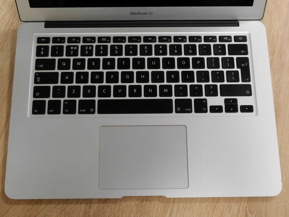 Macbook Air 13 A1466
