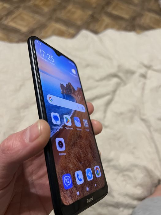 Продам телефон Редмі 8а