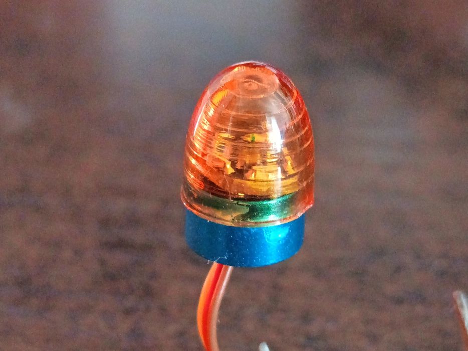 Pomarańczowy obrotywy kogut led stroboskop do modelu rc 1:10 1:12