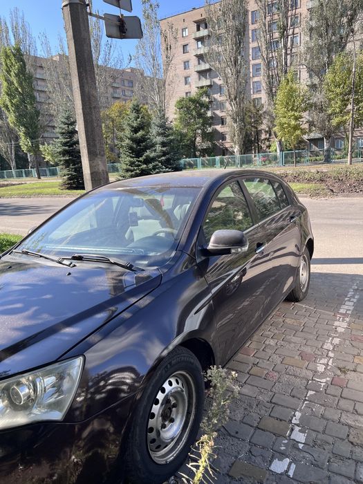 Geely Emgrand EC7