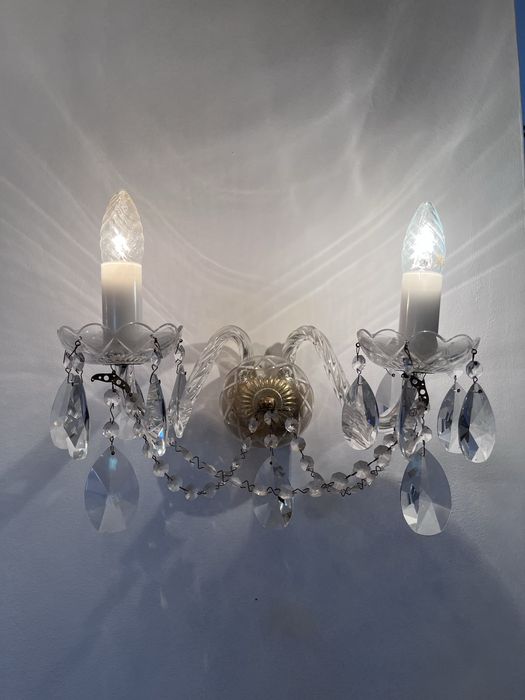 Conjunto de lustre de 6 lâmpadas + 2 apliques de parede