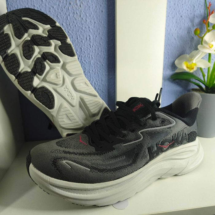 Sapatilhas Hoka Clifton 10