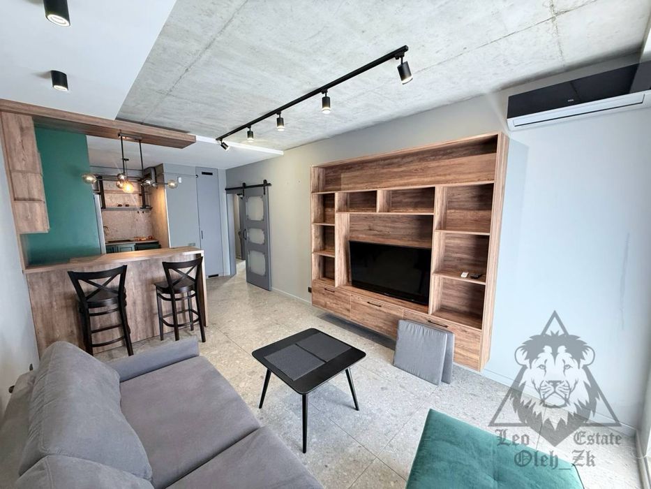 Оренда СУЧАСНОЇ 1-кім кв. LOFT 55 m² ЖК «AVALON» Чорновола / Замарстинівська (К2) + Балкон. До центру 10 хв ходьби