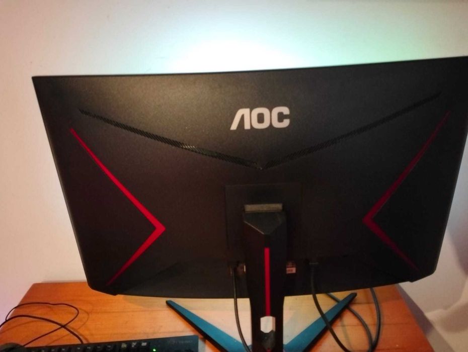 Monitor AOC Curvo Gaming 32 Polegadas(ler descrição)