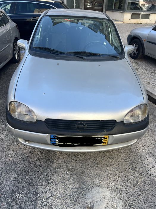 Opel corsa 1.2 -2000