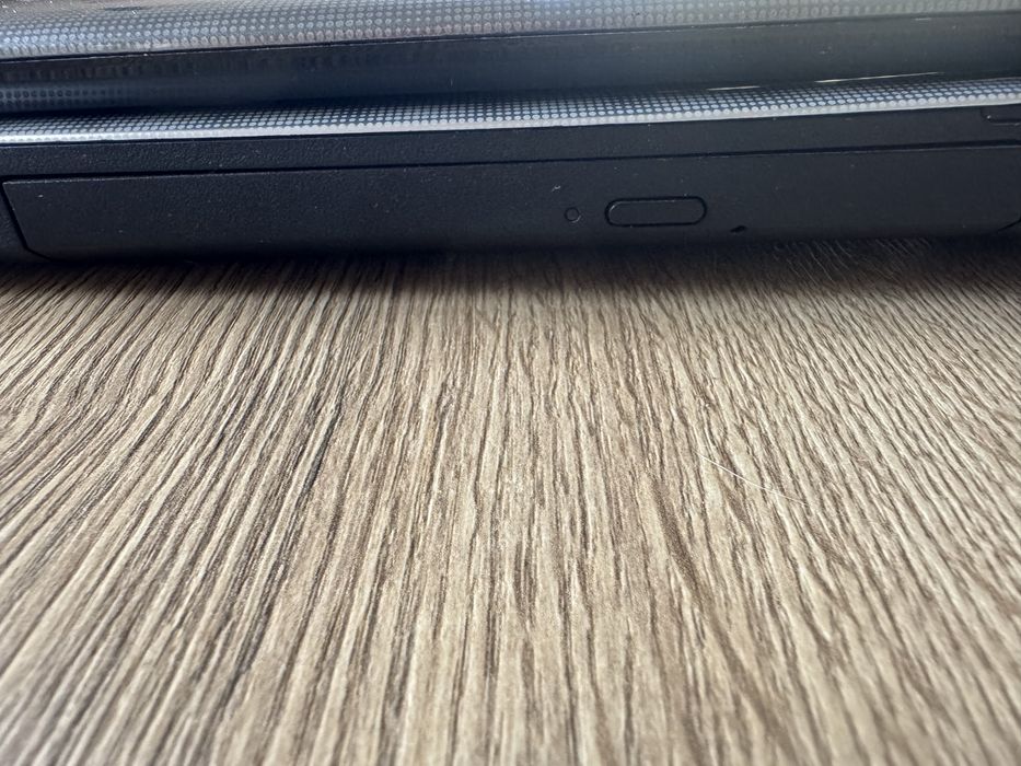 Toshiba SatelliteL770-118; 17.3 cala