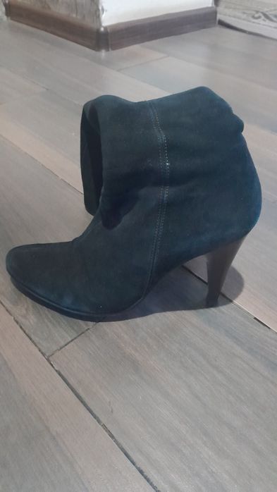 Сапоги замшеві  37