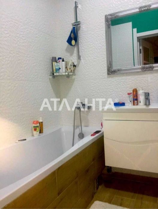 1 комнатная квартира с видом на море в  кирпичном доме