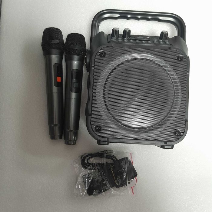 Портативна караоке-система K9-M з двома бездротовими мікрофонами та LED-підсвіткою