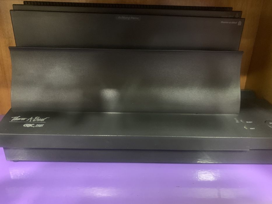 3 Máquinas de encadernação térmicas e capas térmicas