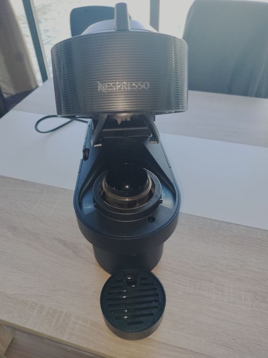 Máquina Nespresso vertuo pop