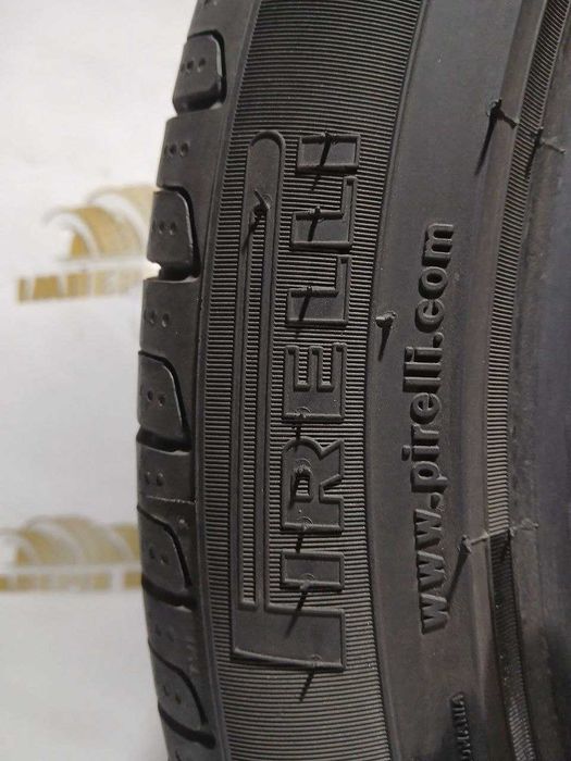 *Шини Pirelli 235/45R20. 2шт. Літо 2022р (0546)