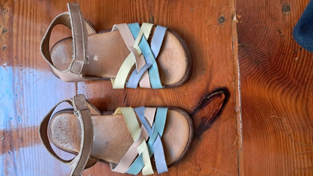 Blanditos by Crio’s – Sandália Selva Color Ouro