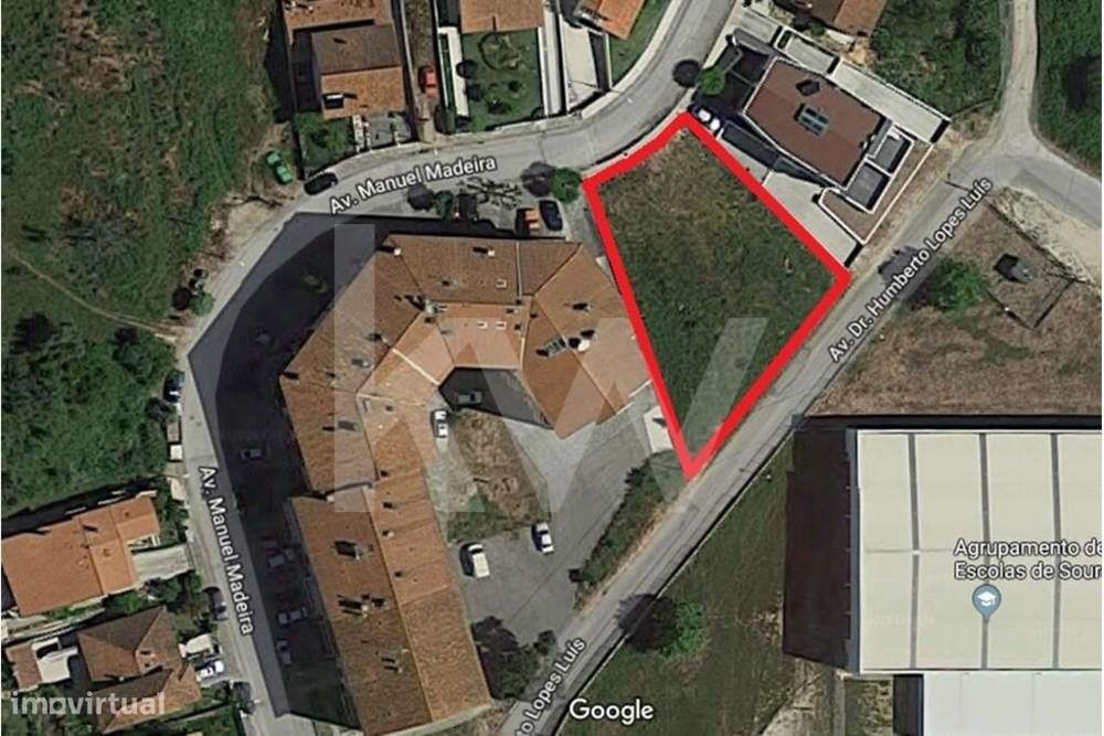 Plot of land for construction of two houses in Soure | 800 m² | Z