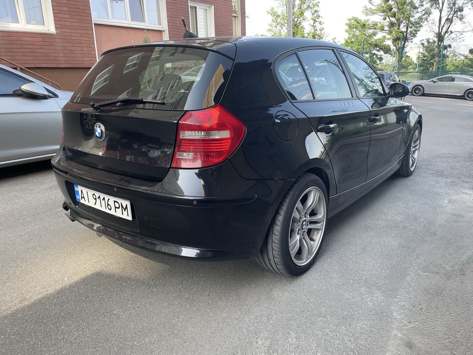 Продаю BMW e87 2007 1.6