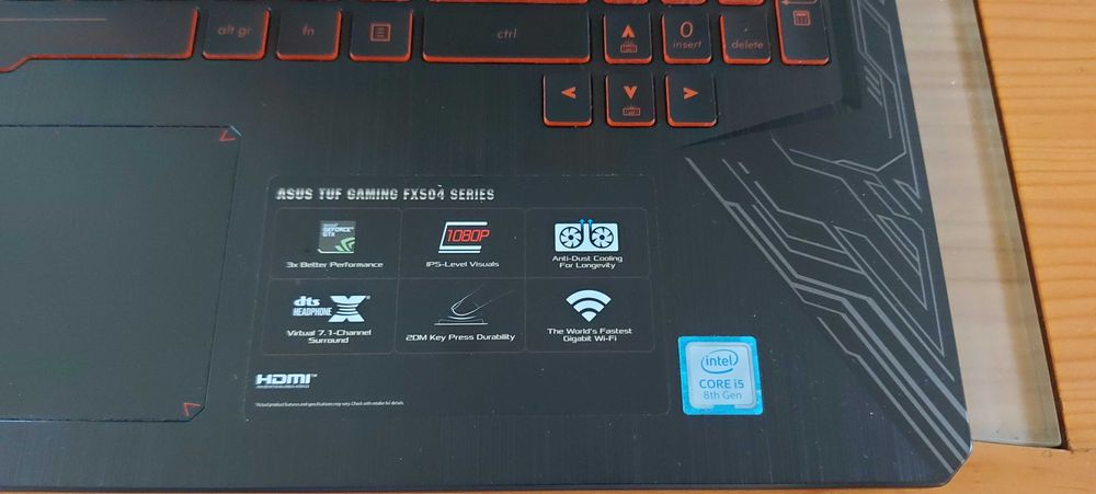 Portátil Asus TUF Gaming FX504GM