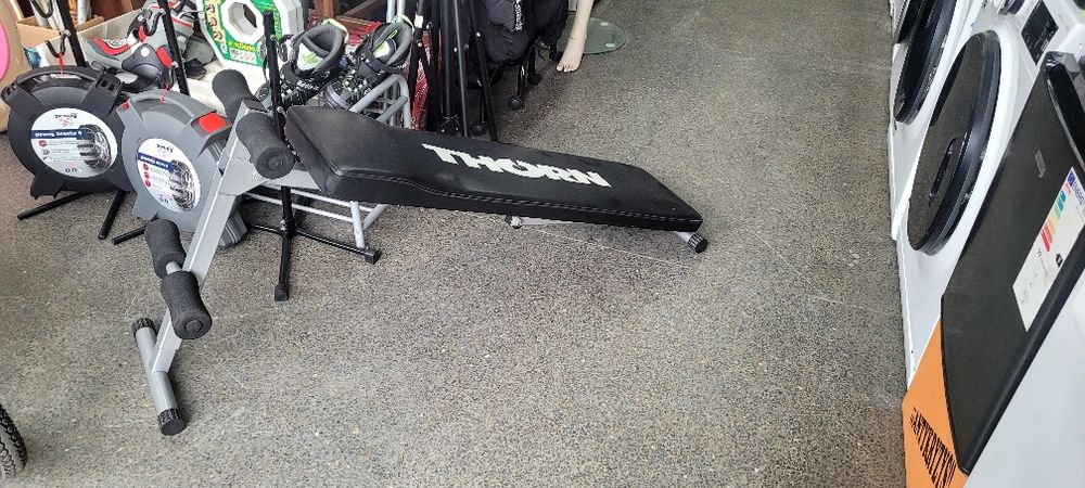 Ławeczka na Brzuszki 2 w jednym.