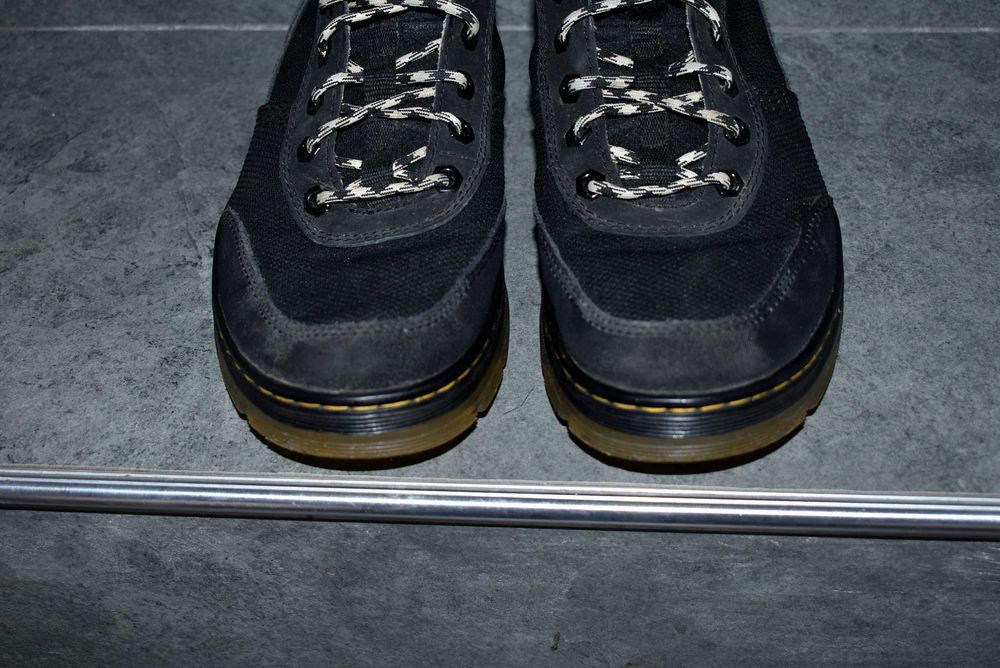 Dr. Martens Combs Tech Sznurowane Buty Glany 39
