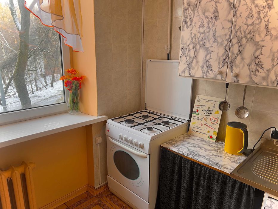 Хостел метро Печерская. Самый центр Киева! Надёжно со светом.