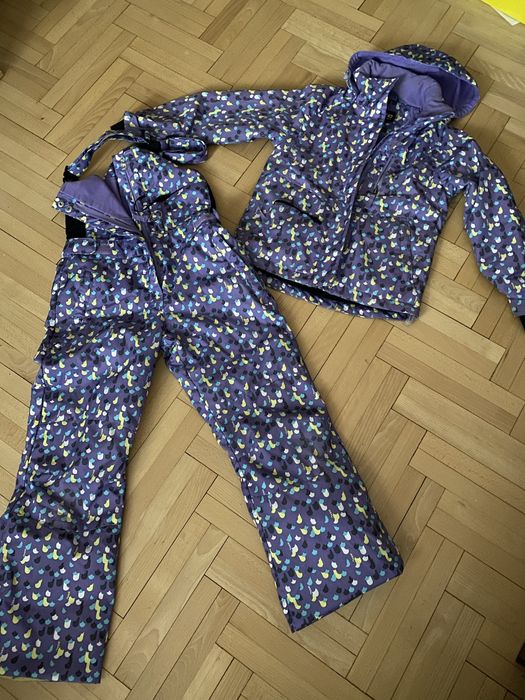 Kombinezon 2 czesciowy na narty 140 cm