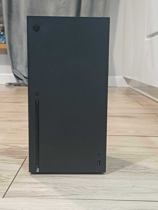 Xbox Series X , 1 TB SSD