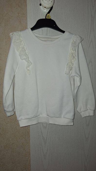 Светрики на дівчинку Sinsay, F&F, LC Waikiki, Primark на 3-4, 4-5 рокі