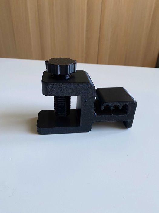 Uchwyt na słuchawki do biurka