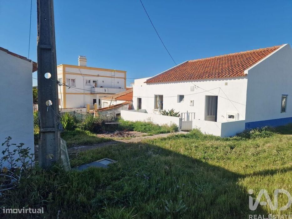 Casa / Villa T3 em Bordeira de 96,00 m2