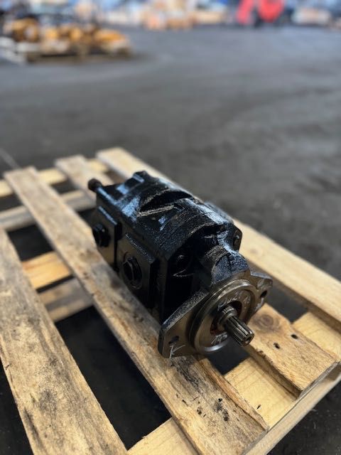 HYDRECO pompa hydrauliczna 147302 do przesiewacza