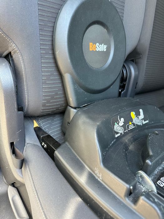 Cadeira Besafe izi  modular + base isofix