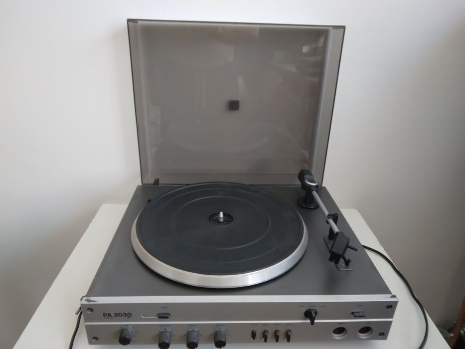 Gramofon PA 2030
