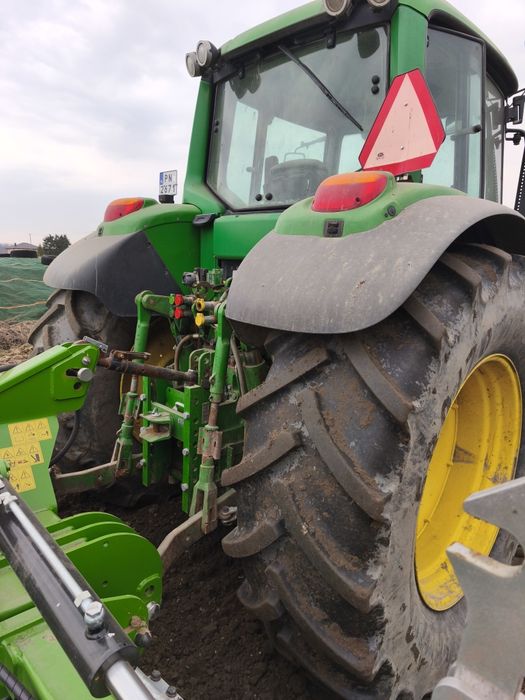 Sprzedam John Deere 6830 premium