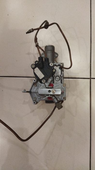 Газовий клапан .Вентилятор (турбіна). Циркуляційний насос бу