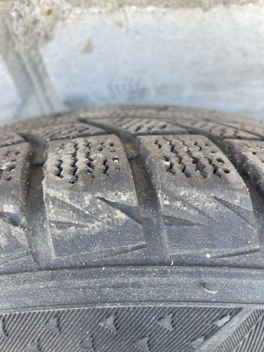 Зимня резина Hankook 195/65/R15 з дисками 5/112