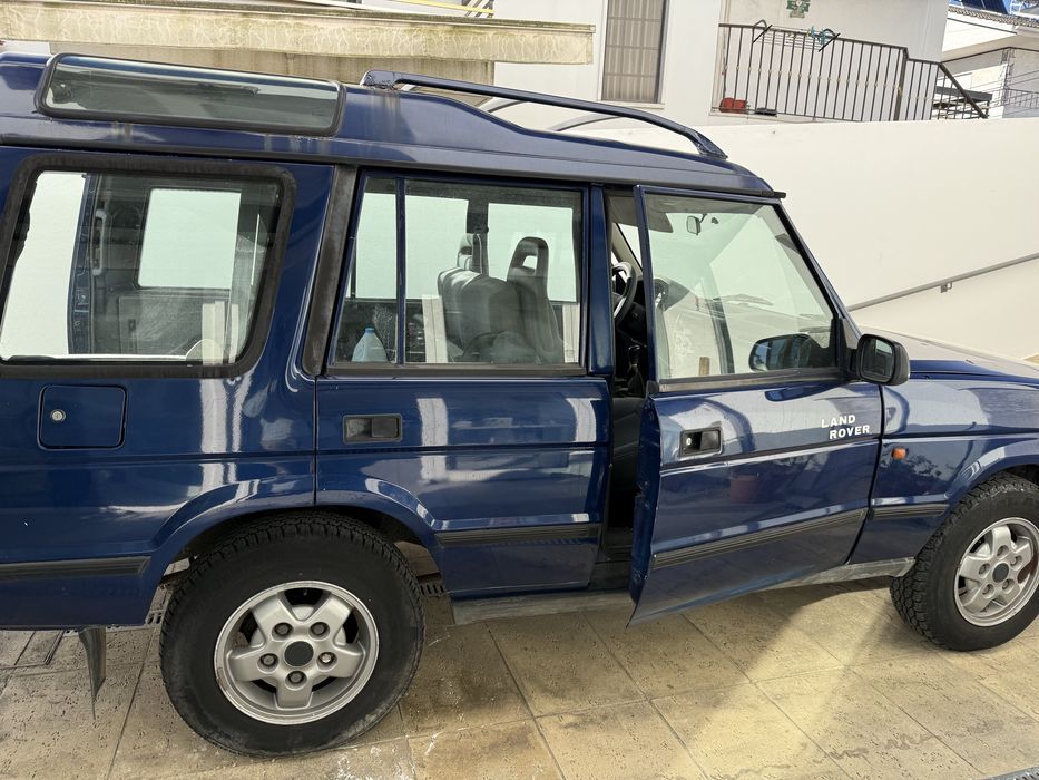Land rover discovery 300
