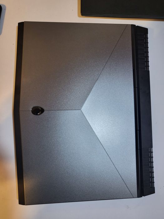 Dell Alienware 15 R3 i7-6700HQ/16GB/128GB SSD 1TB HDD/GTX 1060 6GB: 15 ...