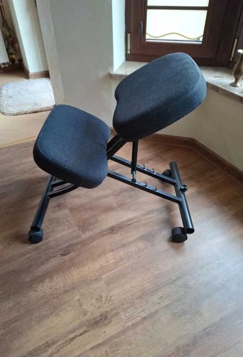 Eifred klęcznik Gunnared ciemnoszary IKEA